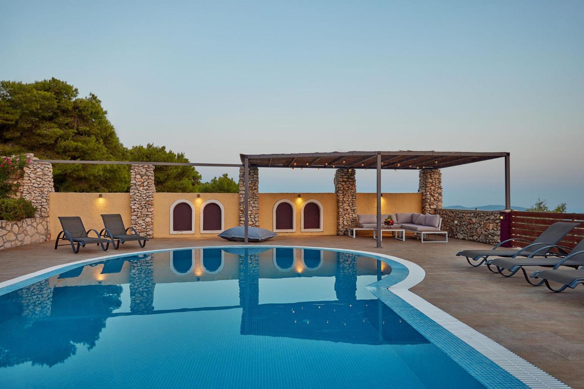 Villa Alexandros Agios Nikolaos  Exteriör bild