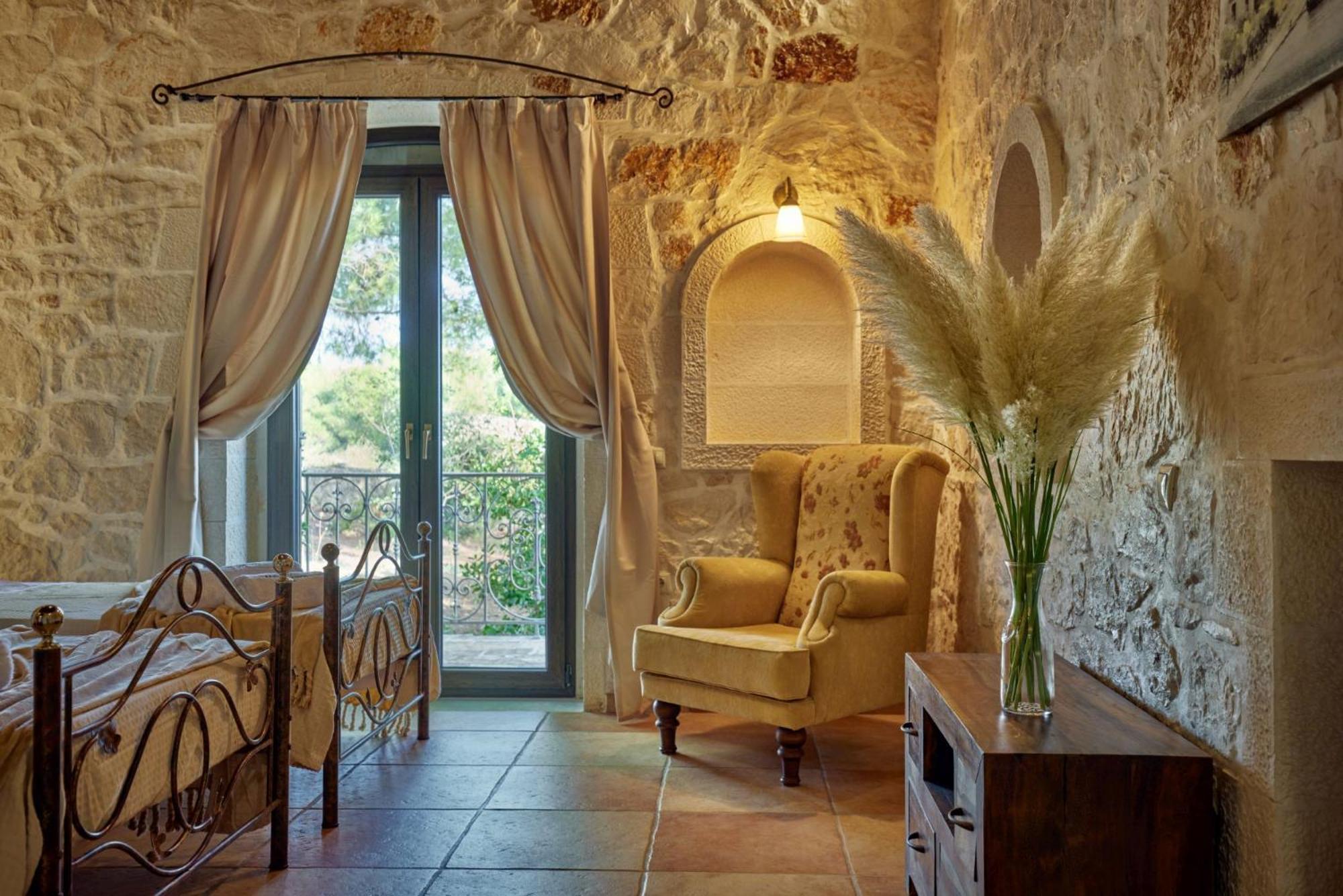 Villa Alexandros Agios Nikolaos  Exteriör bild