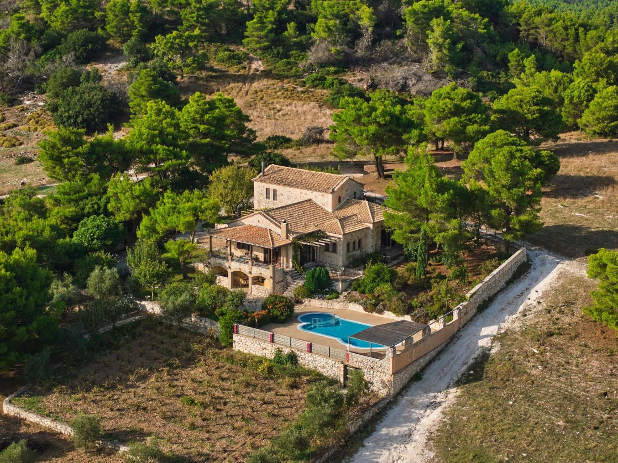 Villa Alexandros Agios Nikolaos  Exteriör bild