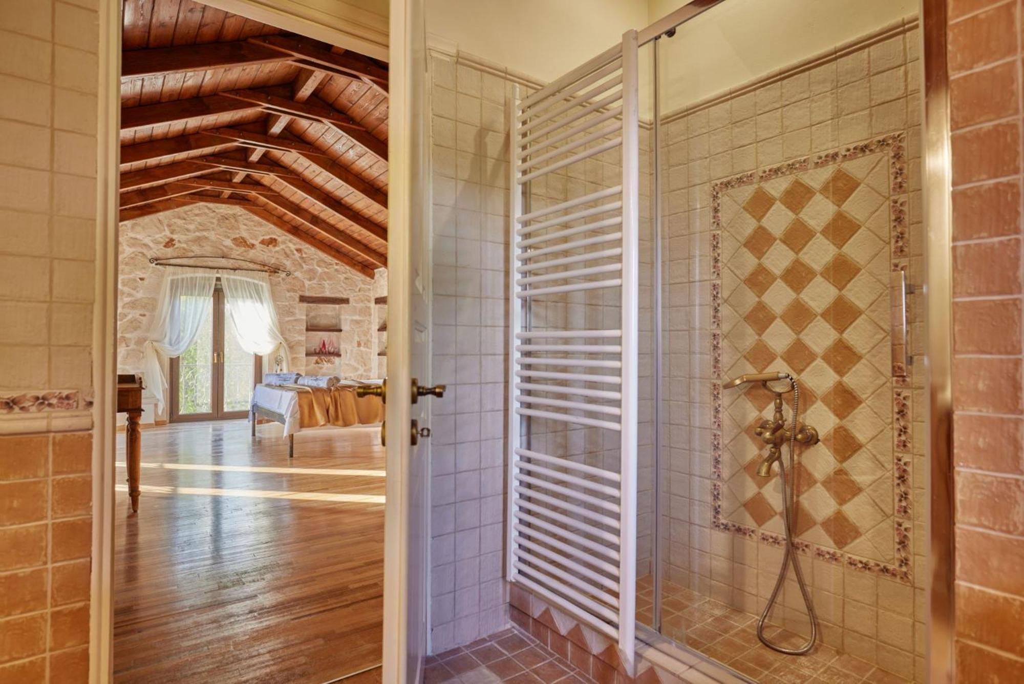 Villa Alexandros Agios Nikolaos  Exteriör bild